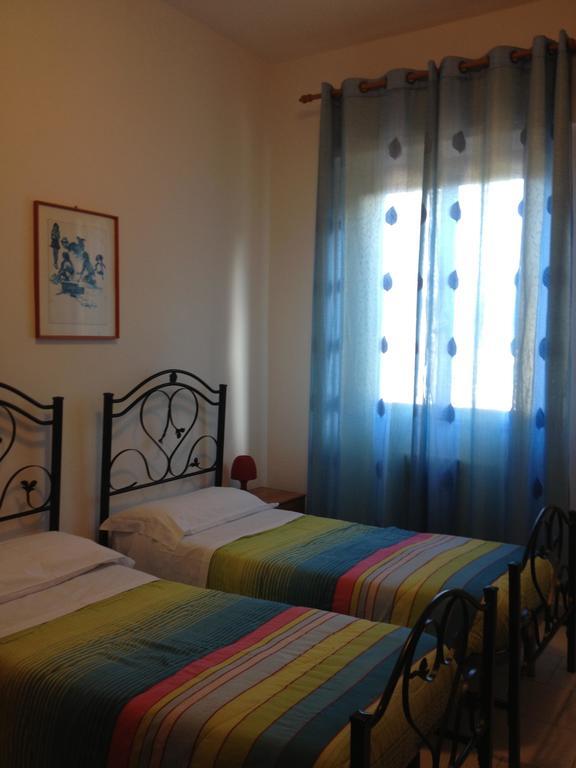 Hotel Mantua Habitación foto