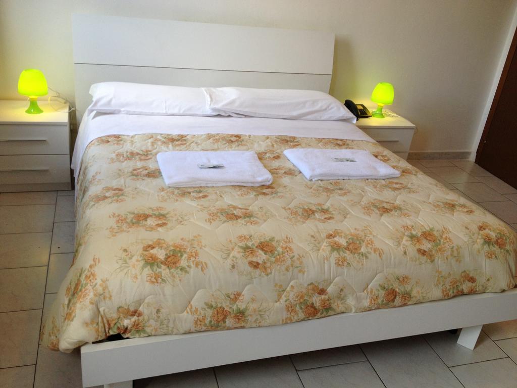 Hotel Mantua Habitación foto